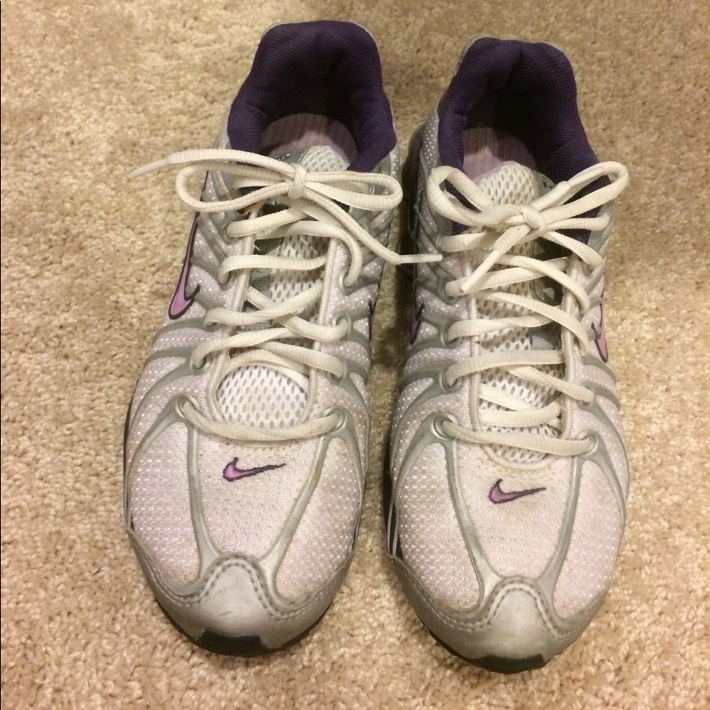 Youth purple Nike Shox