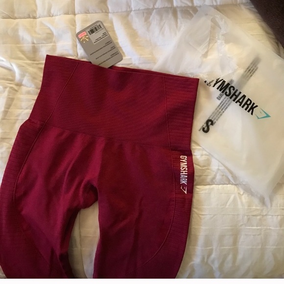 SOLD Gymshark seamless legging red small - Picture 1 of 2