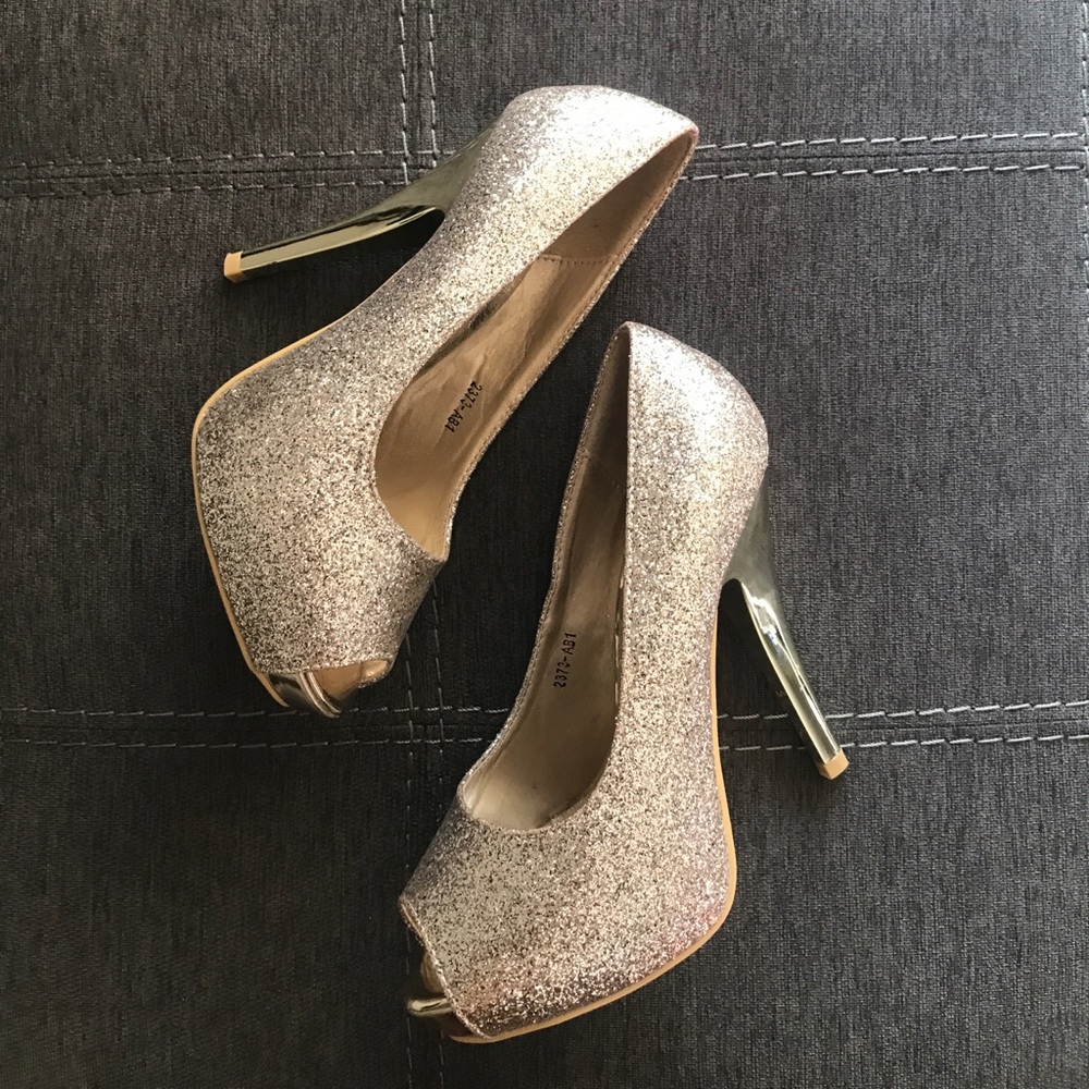 Brand new glitter heals