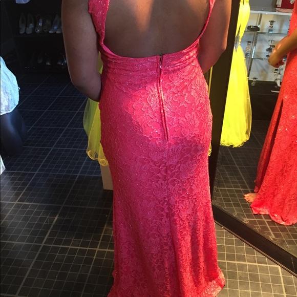 David's Bridal Coral Halter Neck Prom Dress - Picture 4 of 5