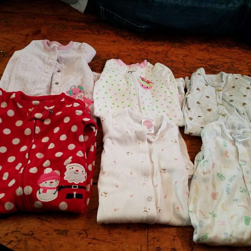 Newborn Gently used sleepers