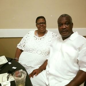 Meet your Posher, Edwina