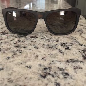 Polarized Women's Ray Ban Sunglasses