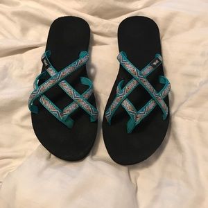 Teal tevas