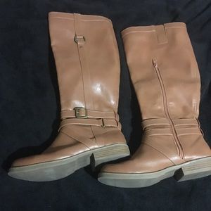Brown/tan Old Navy Boots