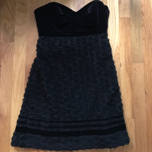 Betsey Johnson Dresses & Skirts - 🤩 5/$25 Betsey Johnson Black Dress