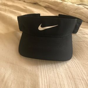 Black Nike visor