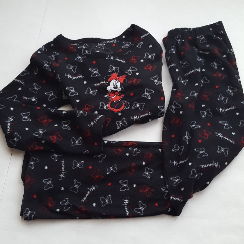 Disney Minnie Mouse Black Pajamas