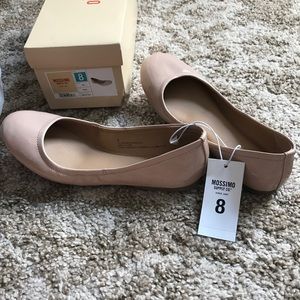 Nude Ballet patent flats