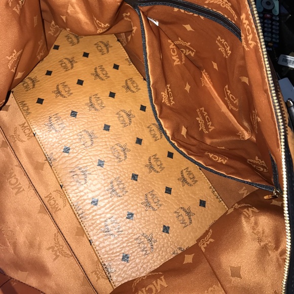MCM VIEMOS Duffle/Diaper Bag - Picture 2 of 4