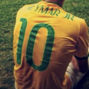 Meet your Posher, Claudia