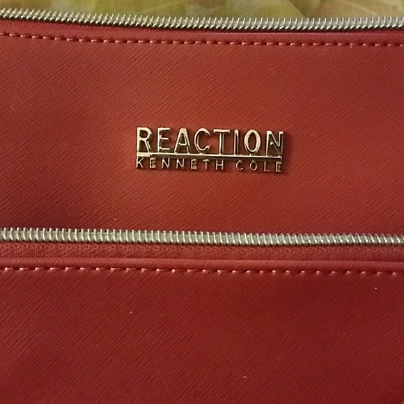 Kenneth Cole Reaction Bags - CCO *Kenneth Cole Reaction Bag* Kenneth Cole Reaction Bags - CCO *Kenneth Cole Reaction Bag*