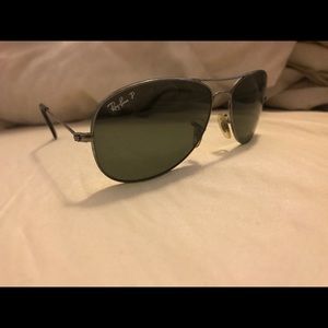 Men's rayban aviators