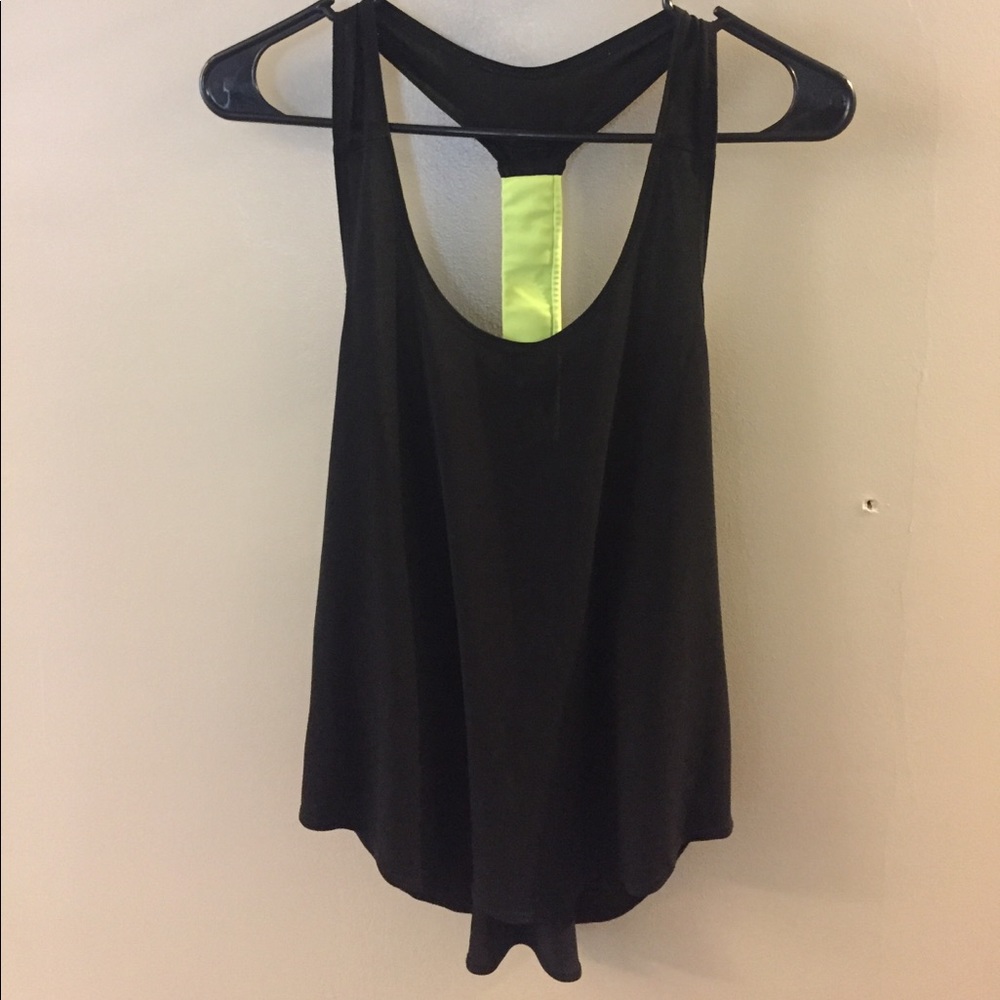 Onzie Top