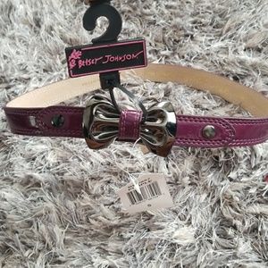 Betsey Johnson purple bow waist belt