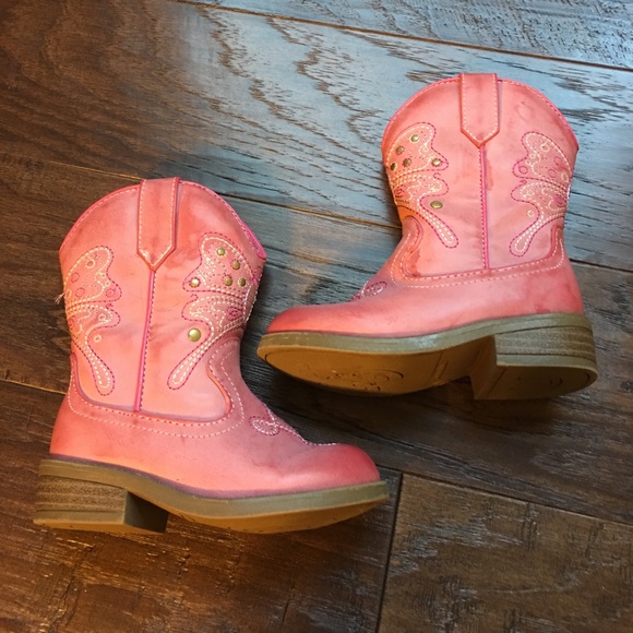 cherokee darcy boots