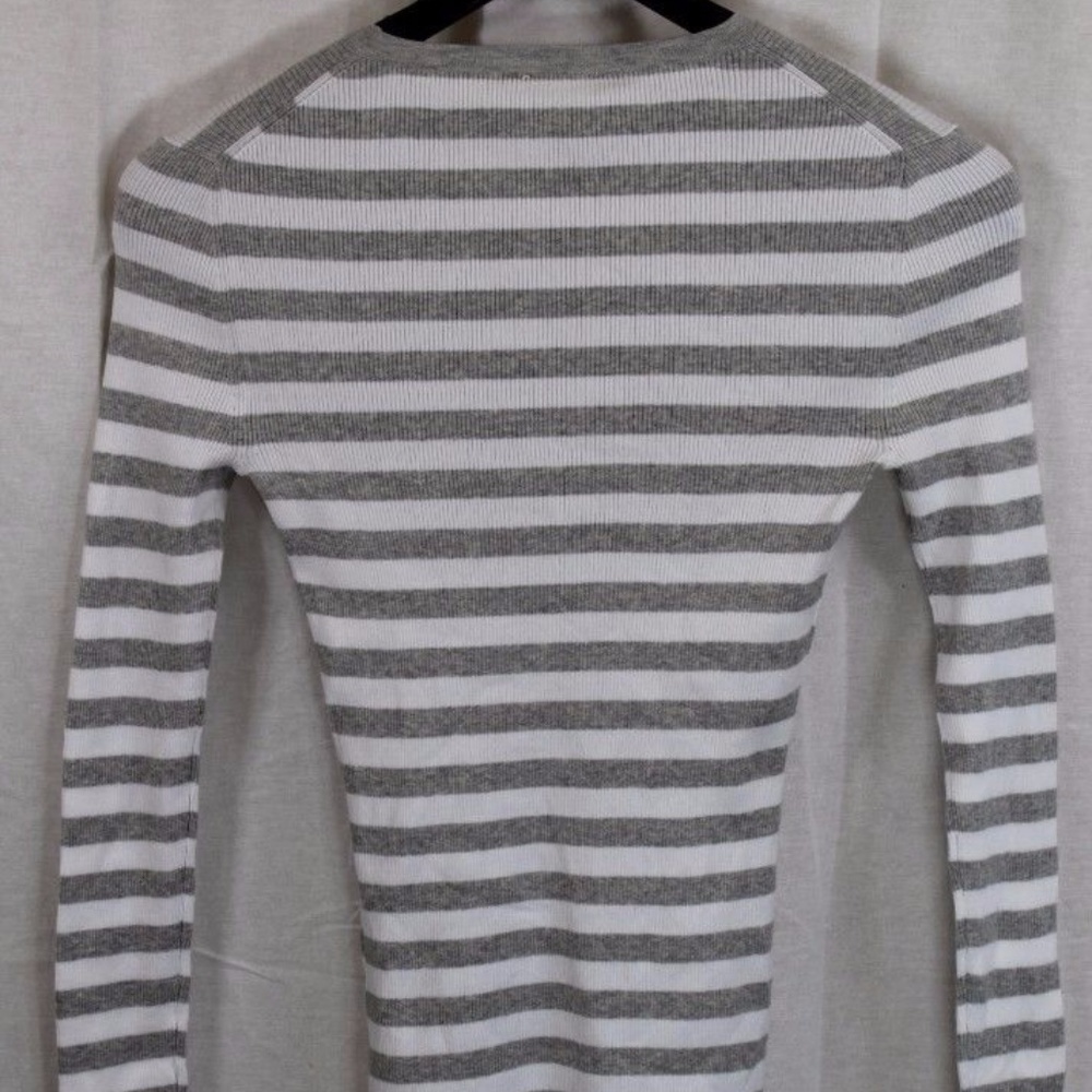 MICHAEL KORS GRAY WHITE STRIPE SWEATER SMALL - Picture 4 of 5