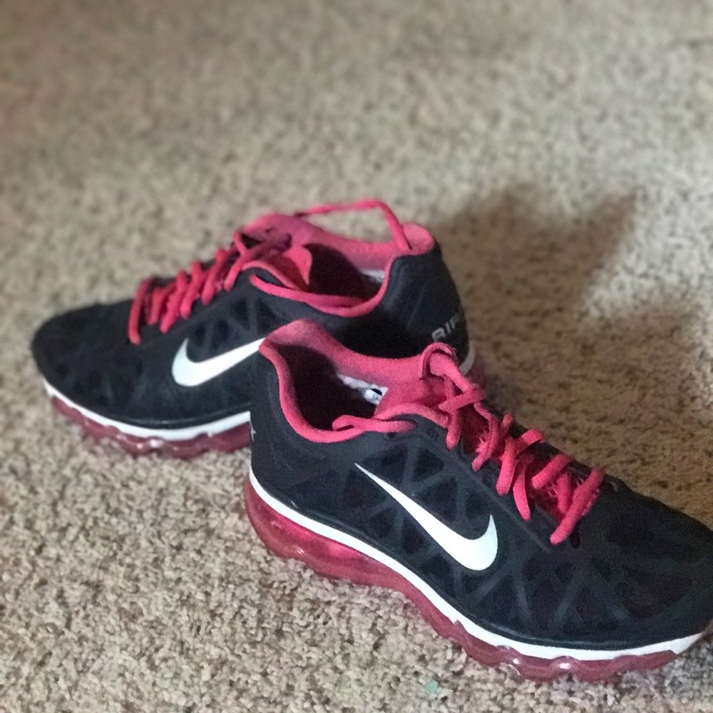 Nike Air Max women's size 7