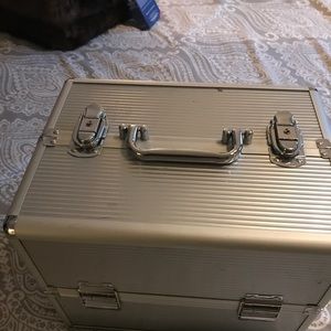 Cosmetic Carrying Case