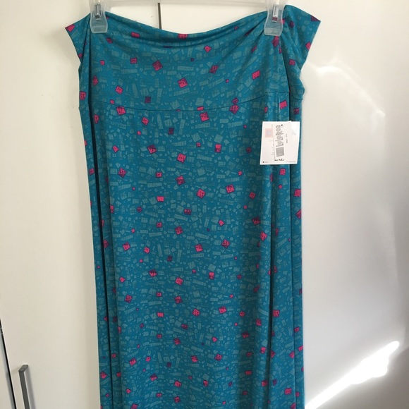 LuLaRoe Dresses & Skirts - LuLaRoe Maxi skirt 2XL