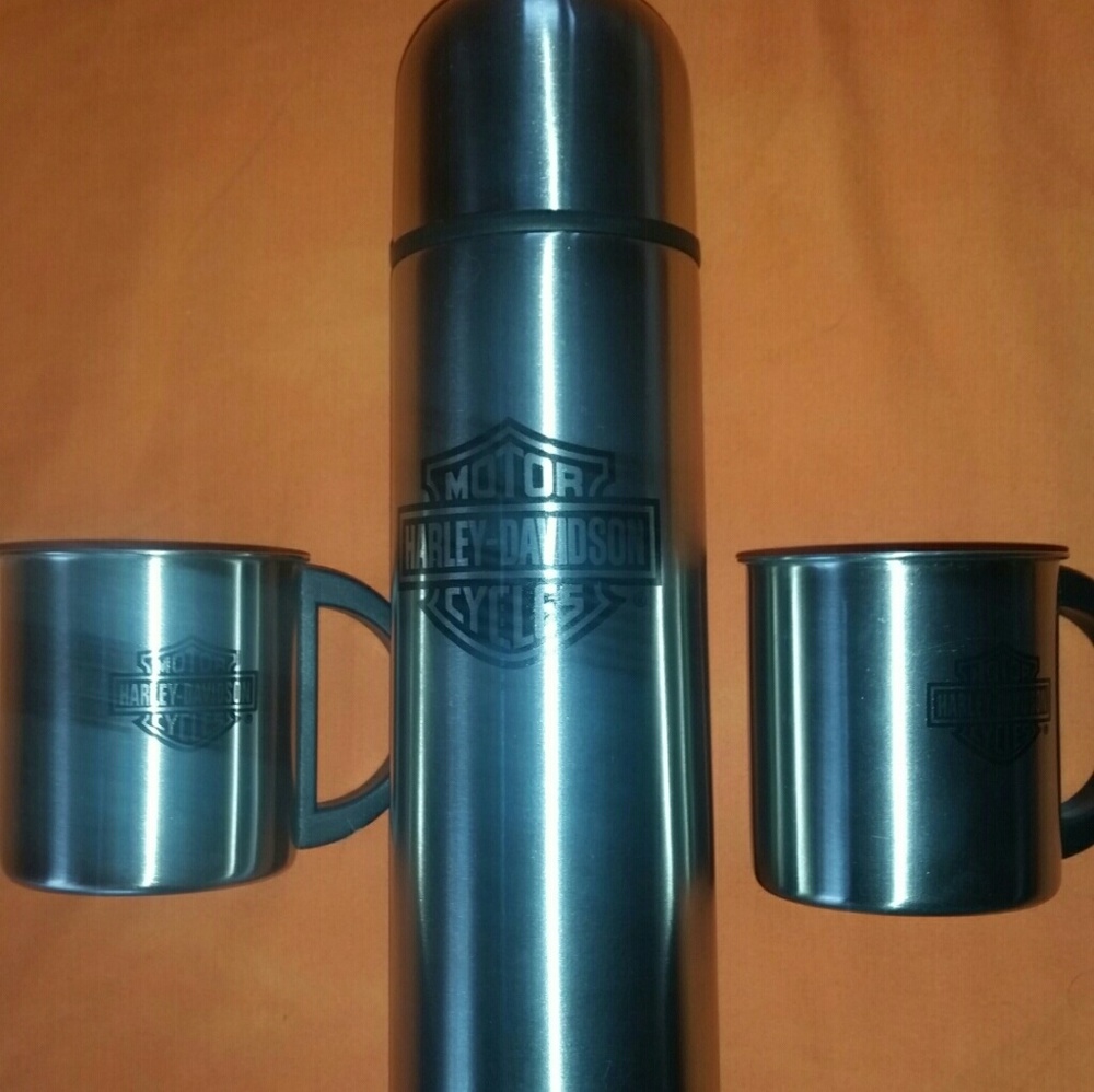 Harley Davidson drinking kit