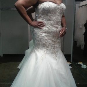 Plus size Bridal gown