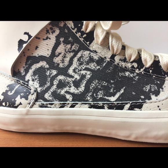 New Alexander McQueen Puma sneakers - Picture 5 of 6