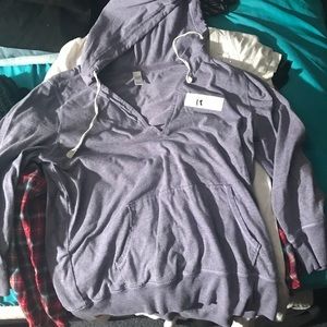 Hooded half sleeve shirt