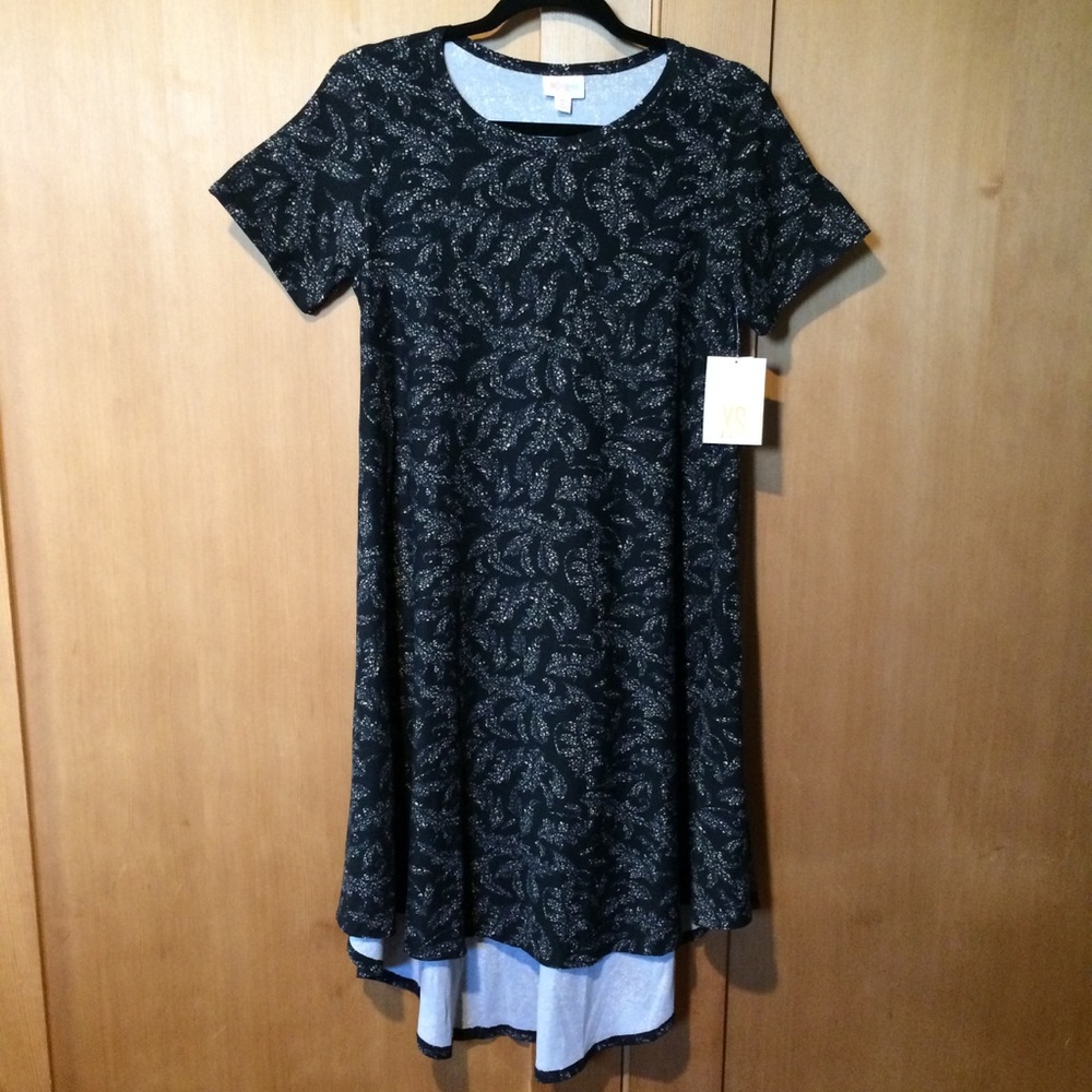 SOLD on Mercari🌟 NWT LuLaRoe Carly - XS