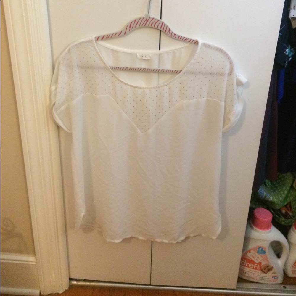 Short sleeve white blouse