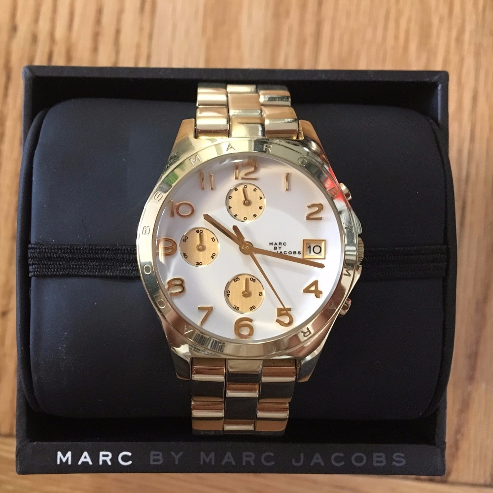 Marc Jacobs Henry Round Gold Chronograph Watch