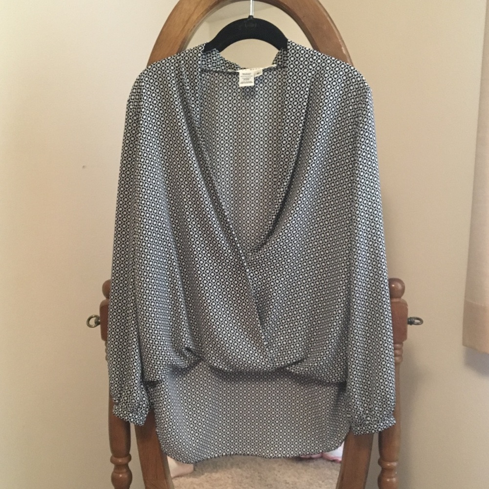 Max Studio Navy blouse