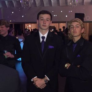 Meet your Posher, Hunter