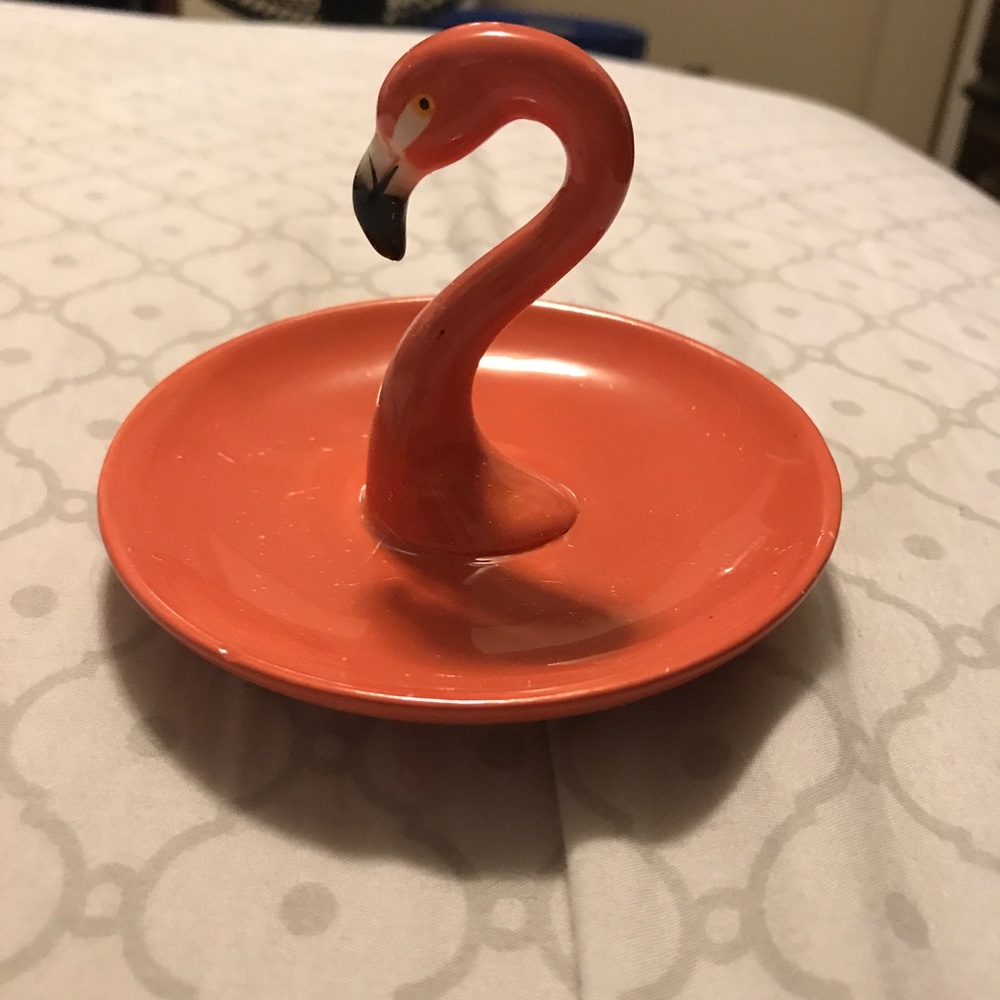Flamingo ring dish
