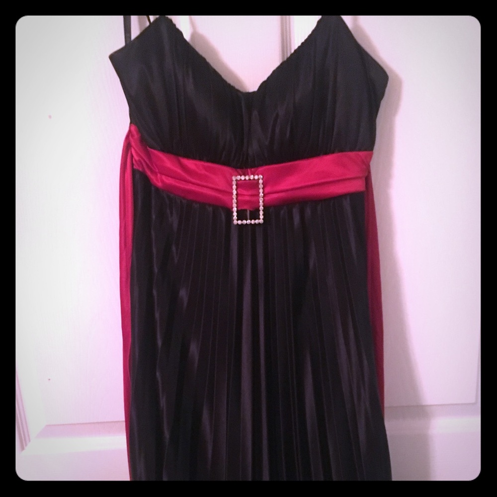 Black and red pleated dress.