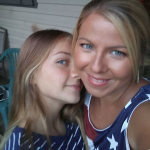 Meet your Posher, Mara