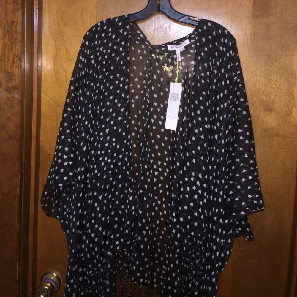 NWT black and white Shaw by bcbgeneration