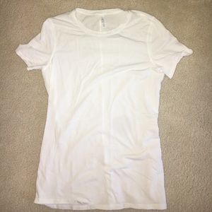 lulu shirt for $30