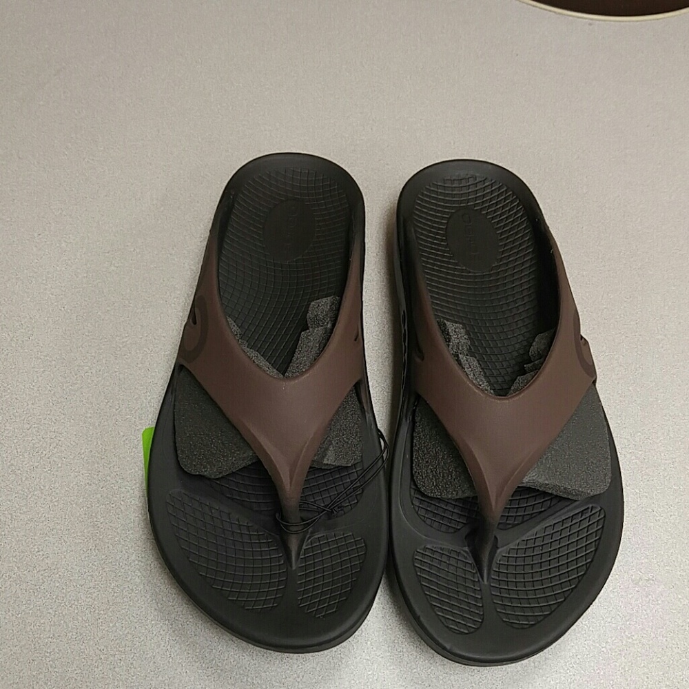 Oofos Unisex Original Sport Sandal - Picture 1 of 3