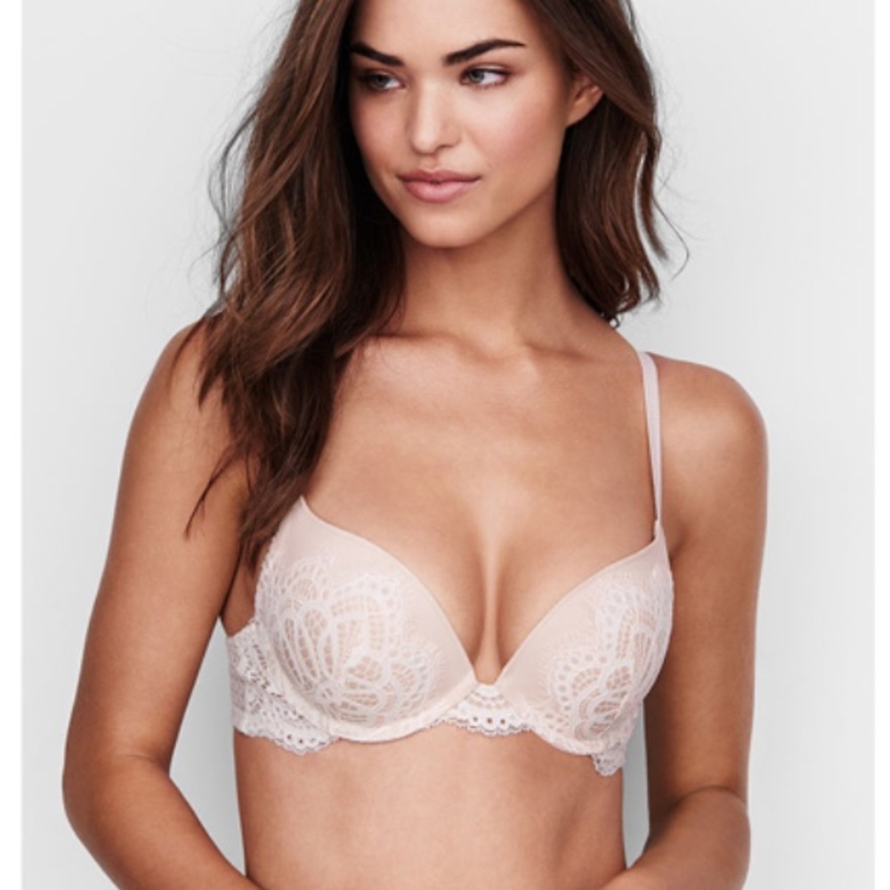 Victoria Secret White lace push-up bra
