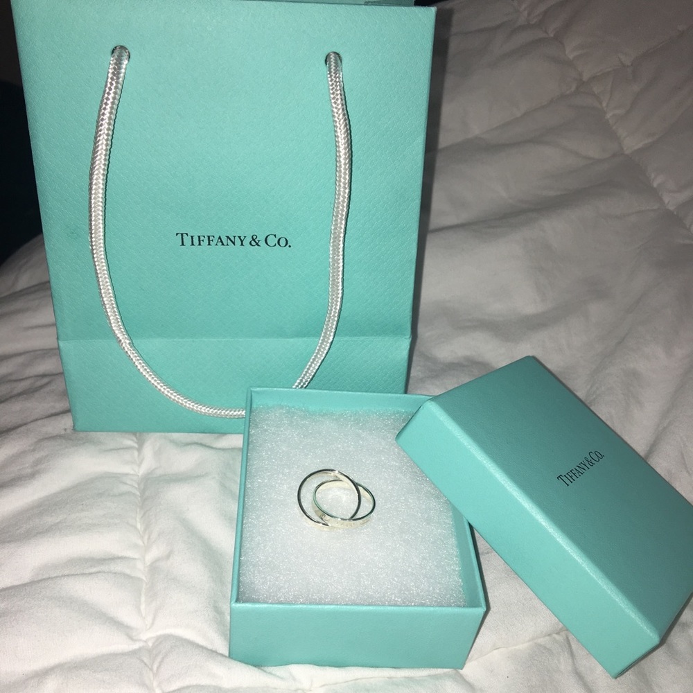 Tiffany & Co. Interlocking ring never worn