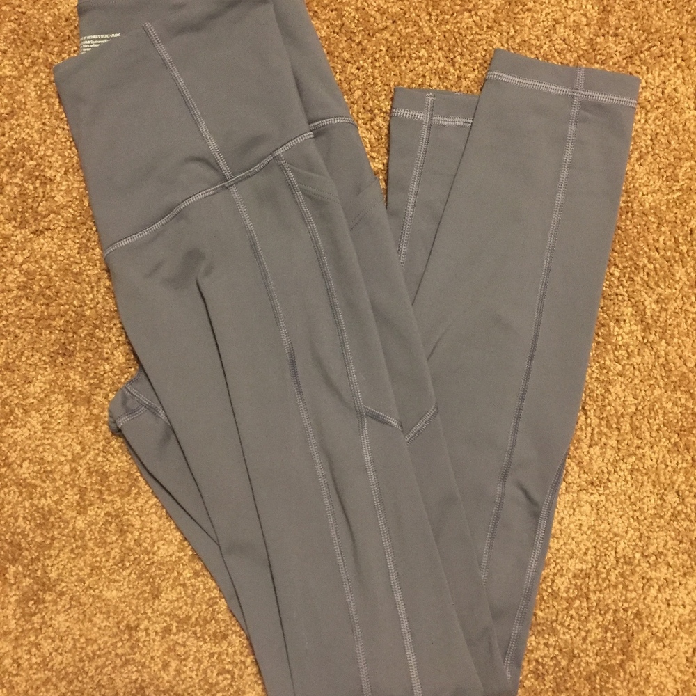 Grey Pocketed Leggings