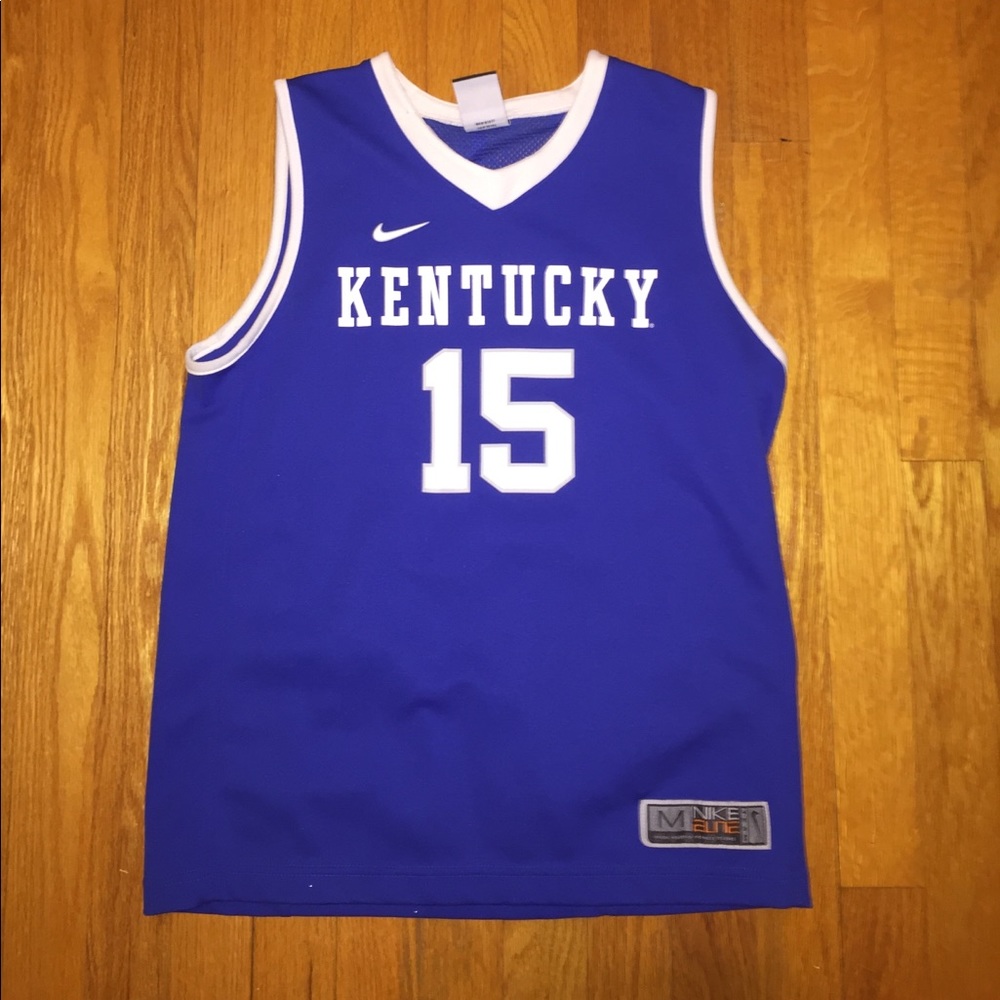 Nike Youth medium Kentucky jersey! #15