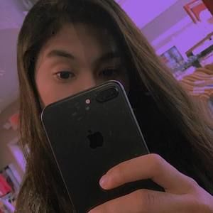 Meet your Posher, Ayu