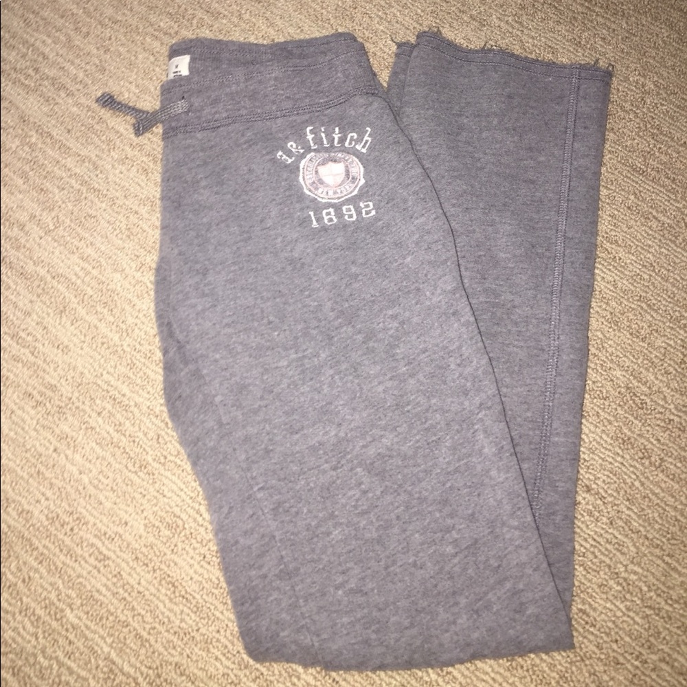 3 pairs of Abercrombie pants