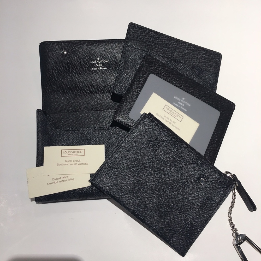Authentic Louis Vuitton multi wallet