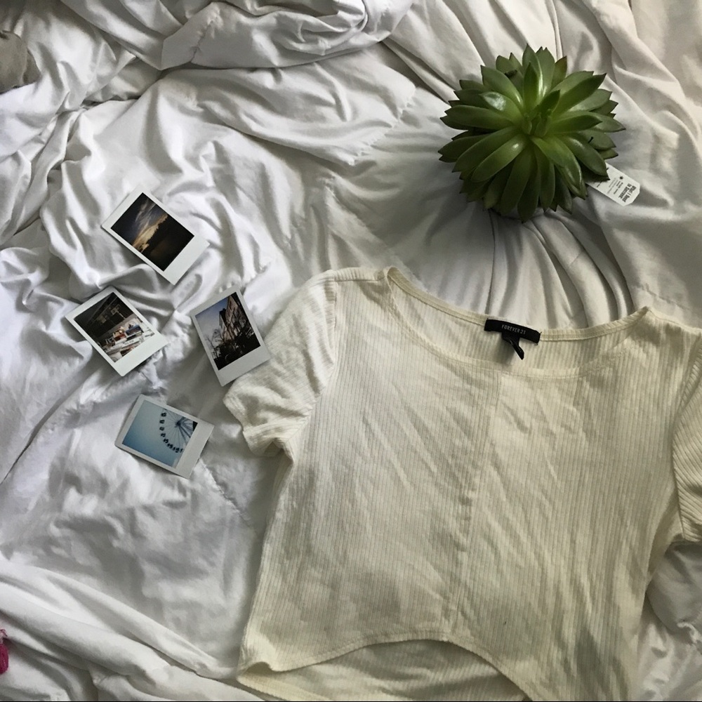 Simple Tight Cream Crop Top 💞
