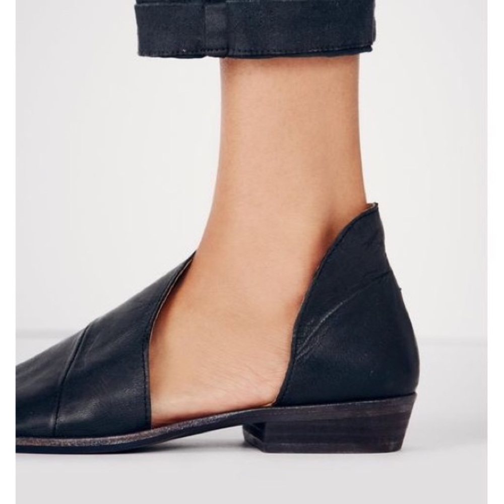 🔹Last One🔹 Size 9🔹Black Royale Closed Toe Flats - Picture 5 of 8