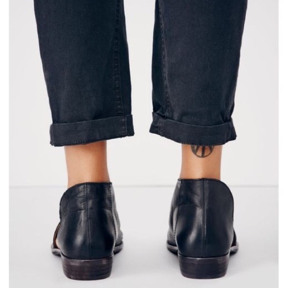 🔹Last One🔹 Size 9🔹Black Royale Closed Toe Flats - Picture 6 of 8