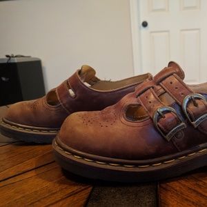 Doc Martens Mary Janes